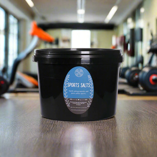 5kg sports salts with gym background